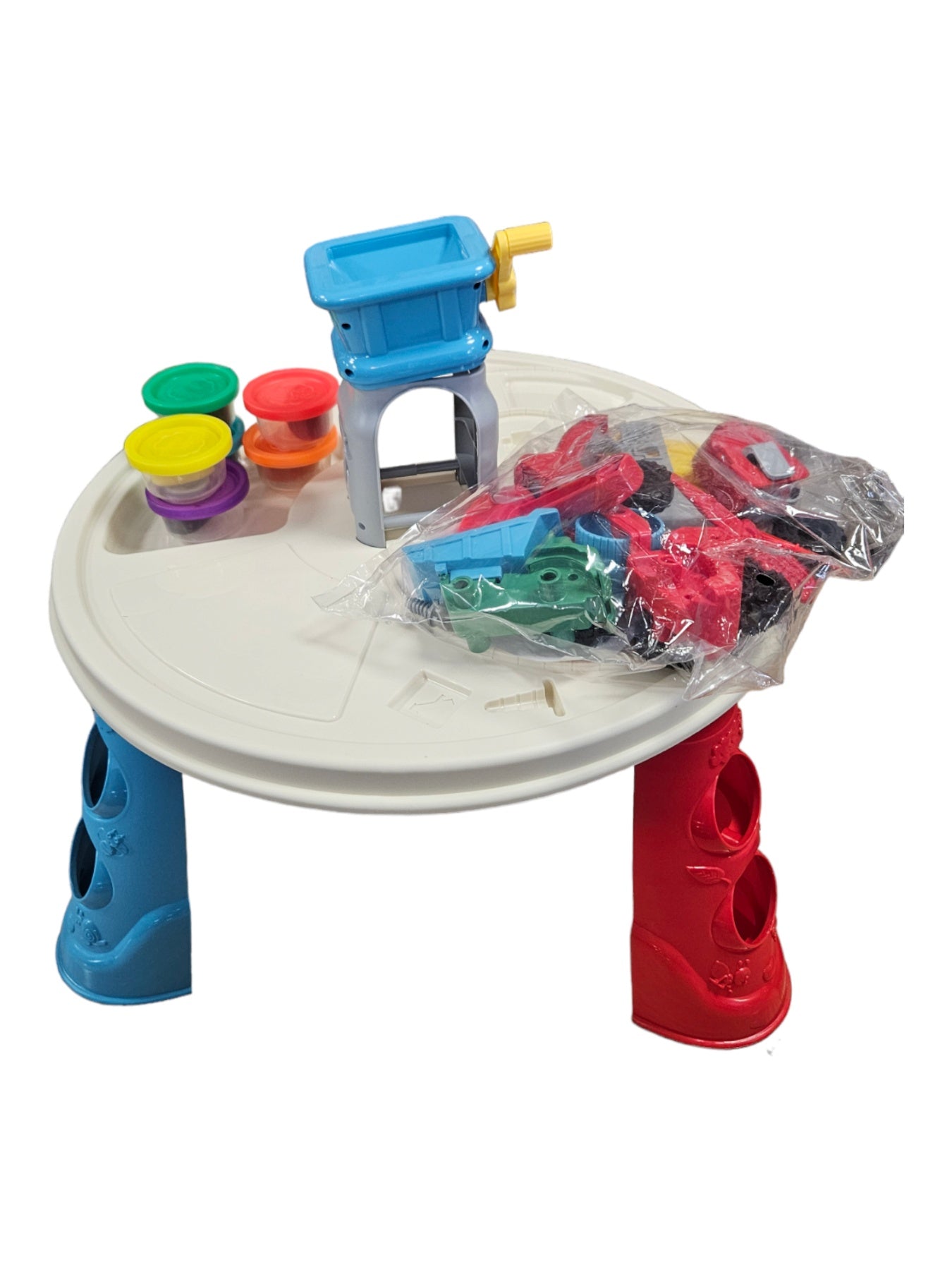 Комплект масичка с пластилин "Малък инженер ".